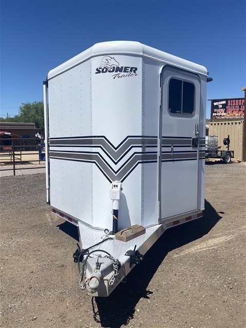 2000 Sooner 4 Horse Bumper Pull SUPER CLEAN - Image 17