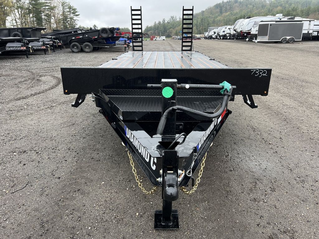 2024 Diamond C 8.5×24 15K Powder Coated Deckover Equipment Trailer - Image 14