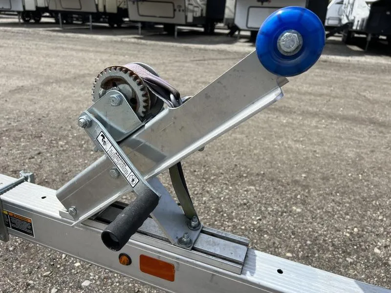2024 Diamond C 8.5×20 20K Deckover Equipment Trailer w/ 72” Flip-Knee Ramps - Image 6