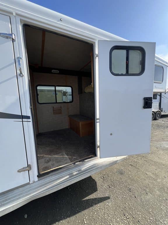 2020 Trails West Sierra Gooseneck 4 Horse - Image 4