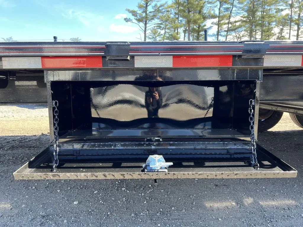2024 Diamond C 8.5×20 20K Deckover Equipment Trailer w/ 72” Flip-Knee Ramps - Image 12