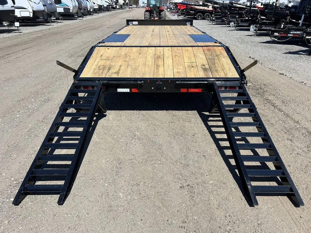 2024 Diamond C 8.5×20 20K Deckover Equipment Trailer w/ 72” Flip-Knee Ramps - Image 13