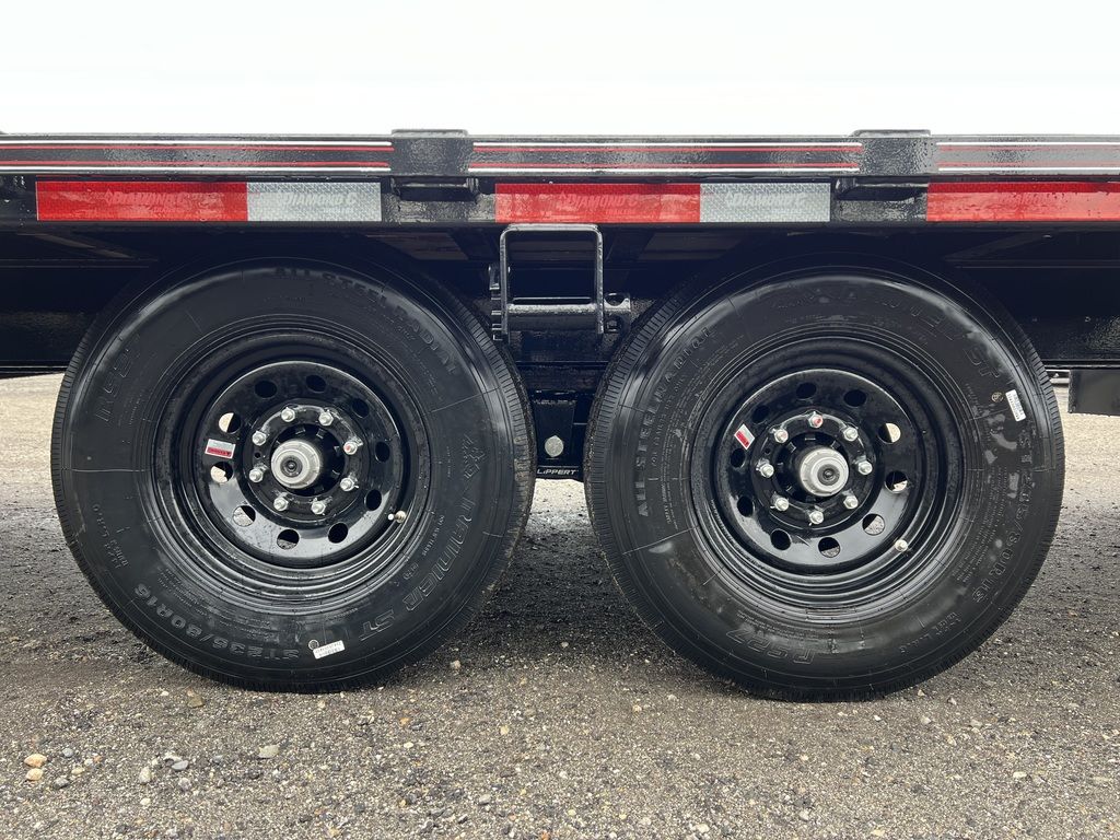 2024 Diamond C 8.5×24 15K Powder Coated Deckover Equipment Trailer - Image 10