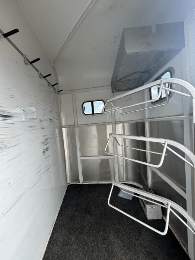 2000 Morgan Built 3 Horse Bumper Pull Horse Trailer - Image 6