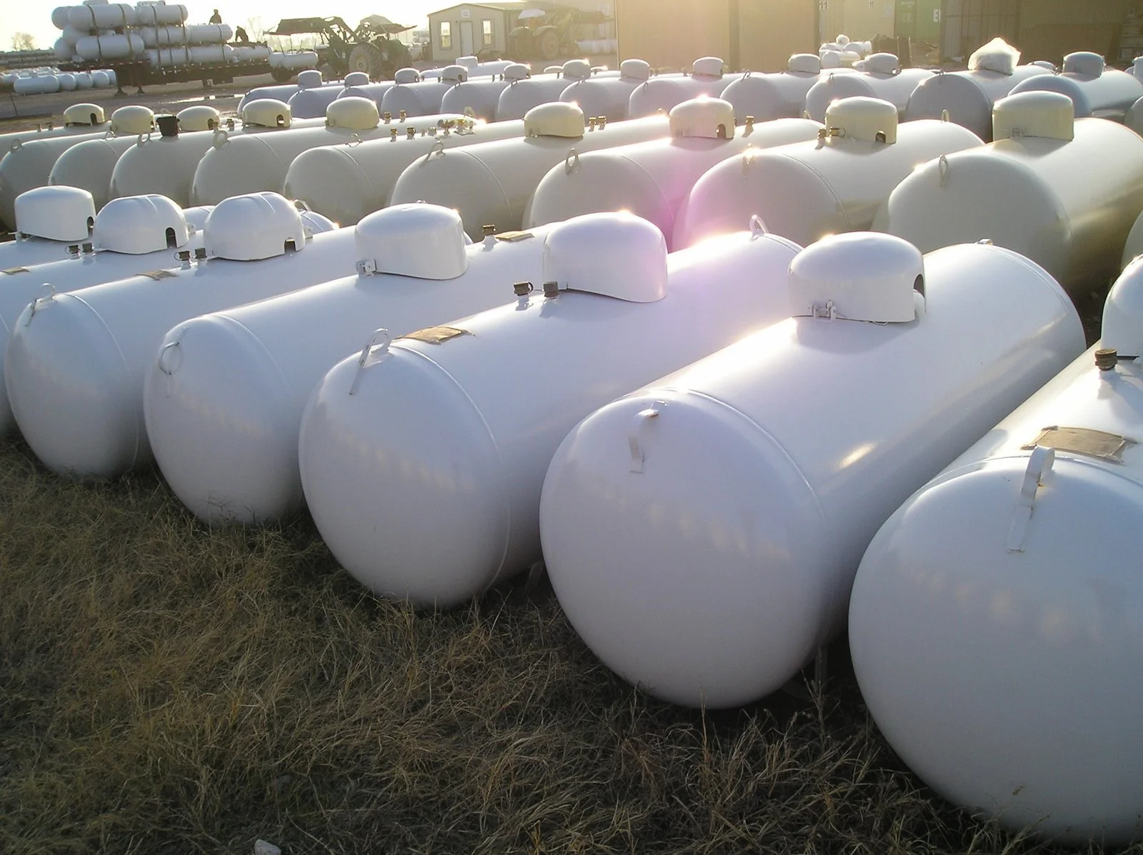 500 Gallon Above Ground Propane Tanks New Certified Tanks - Image 15
