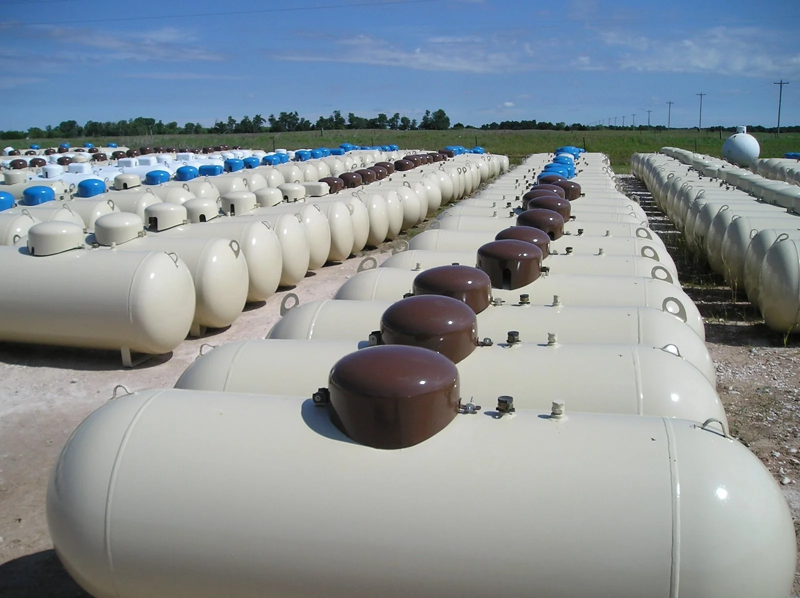 500 Gallon Above Ground Propane Tanks New Certified Tanks - Image 11