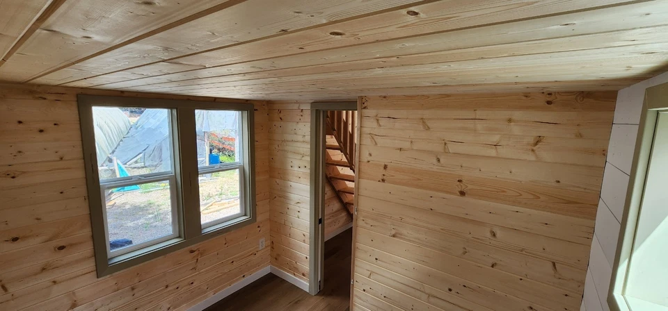 Tiny house for sale on wheels 9 x 30 MODERN BUNGALOW 2 BEDROOM READY TO SHIP - Image 10